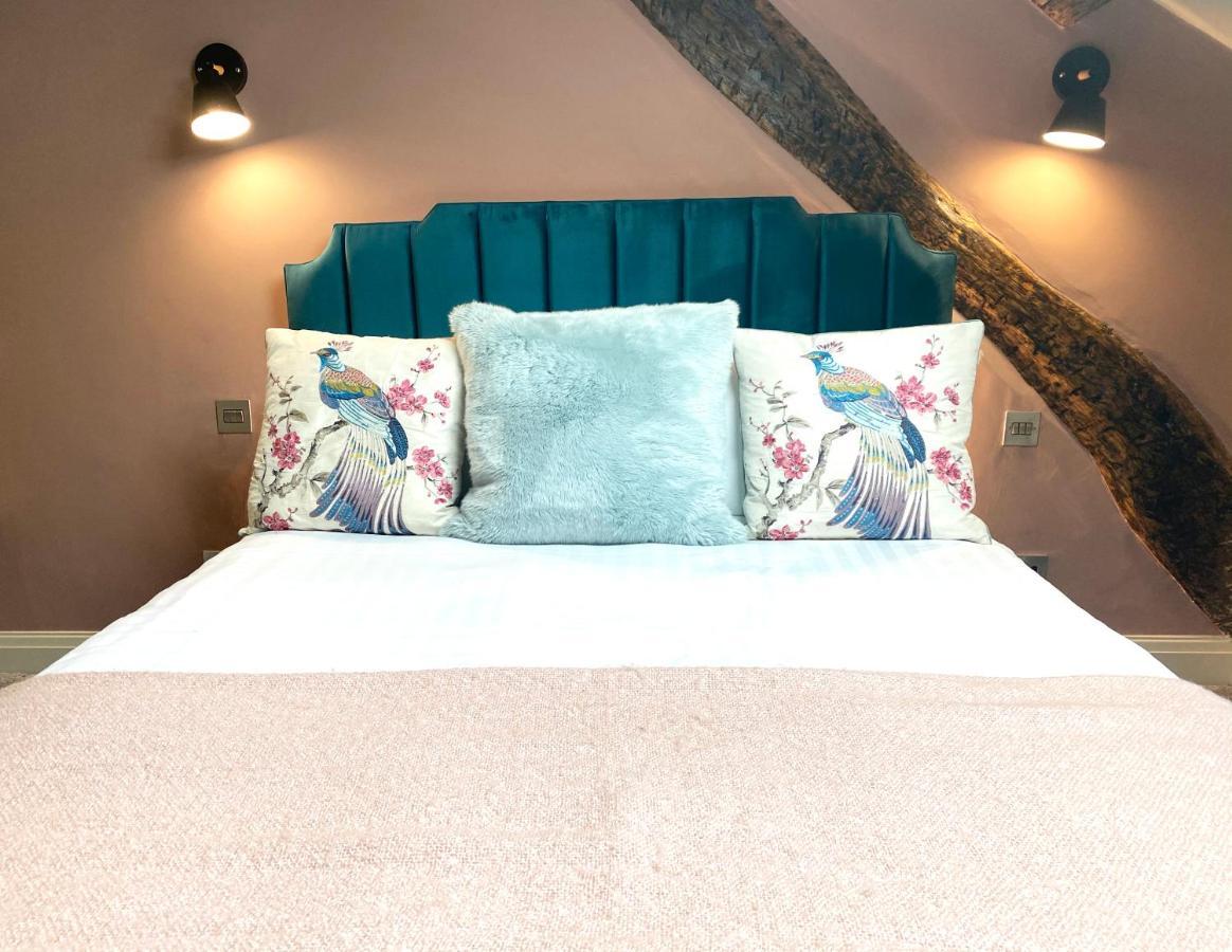 ホークスヘッド The Hive At Poppi-Red Bed & Breakfast エクステリア 写真