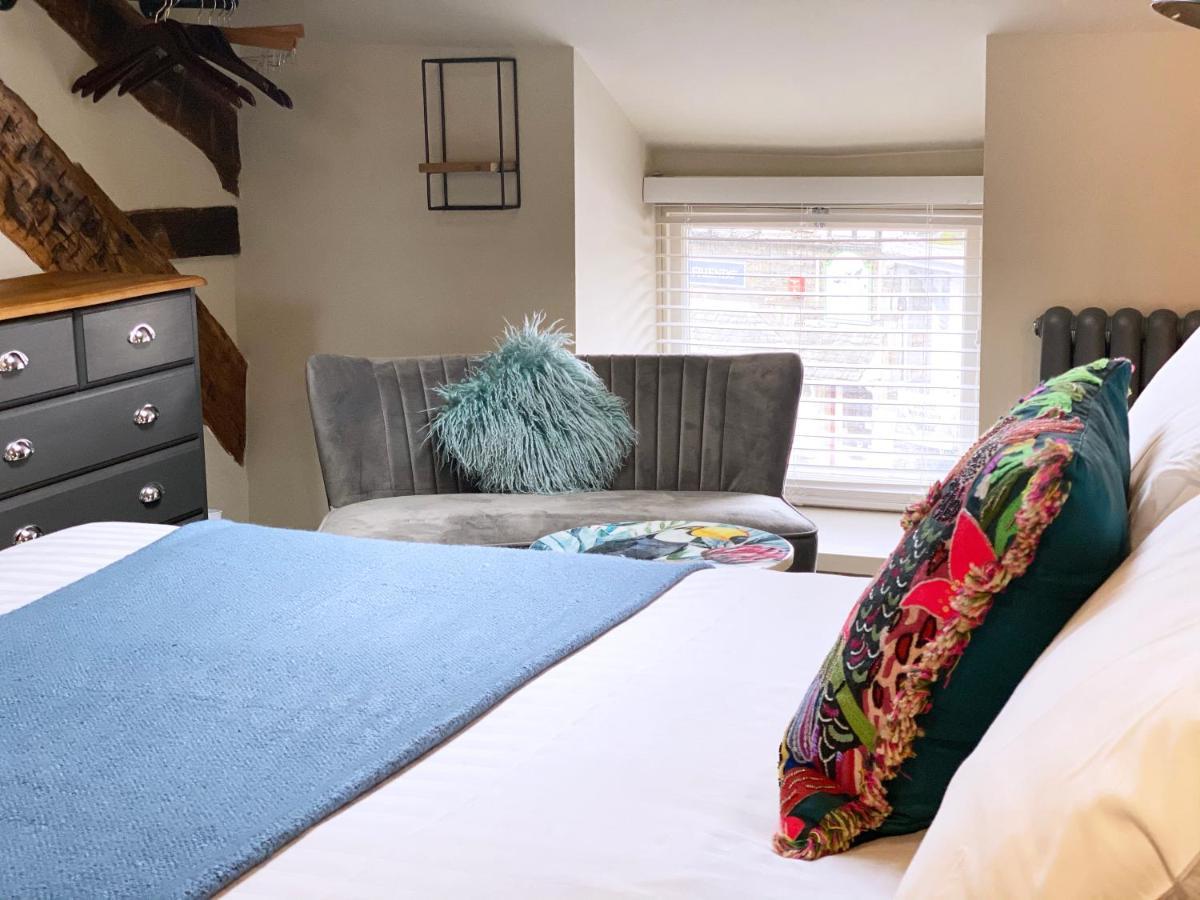 ホークスヘッド The Hive At Poppi-Red Bed & Breakfast エクステリア 写真