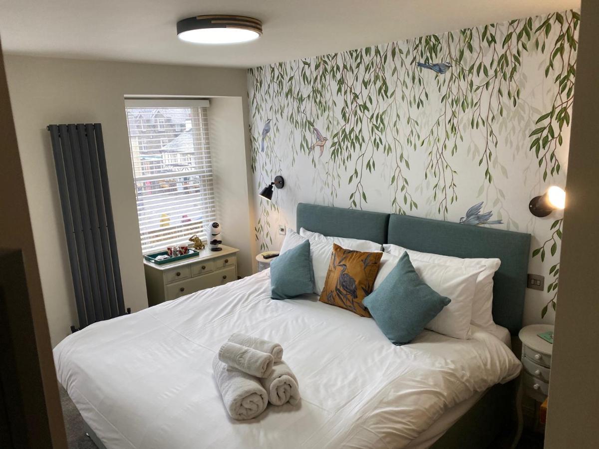 ホークスヘッド The Hive At Poppi-Red Bed & Breakfast エクステリア 写真