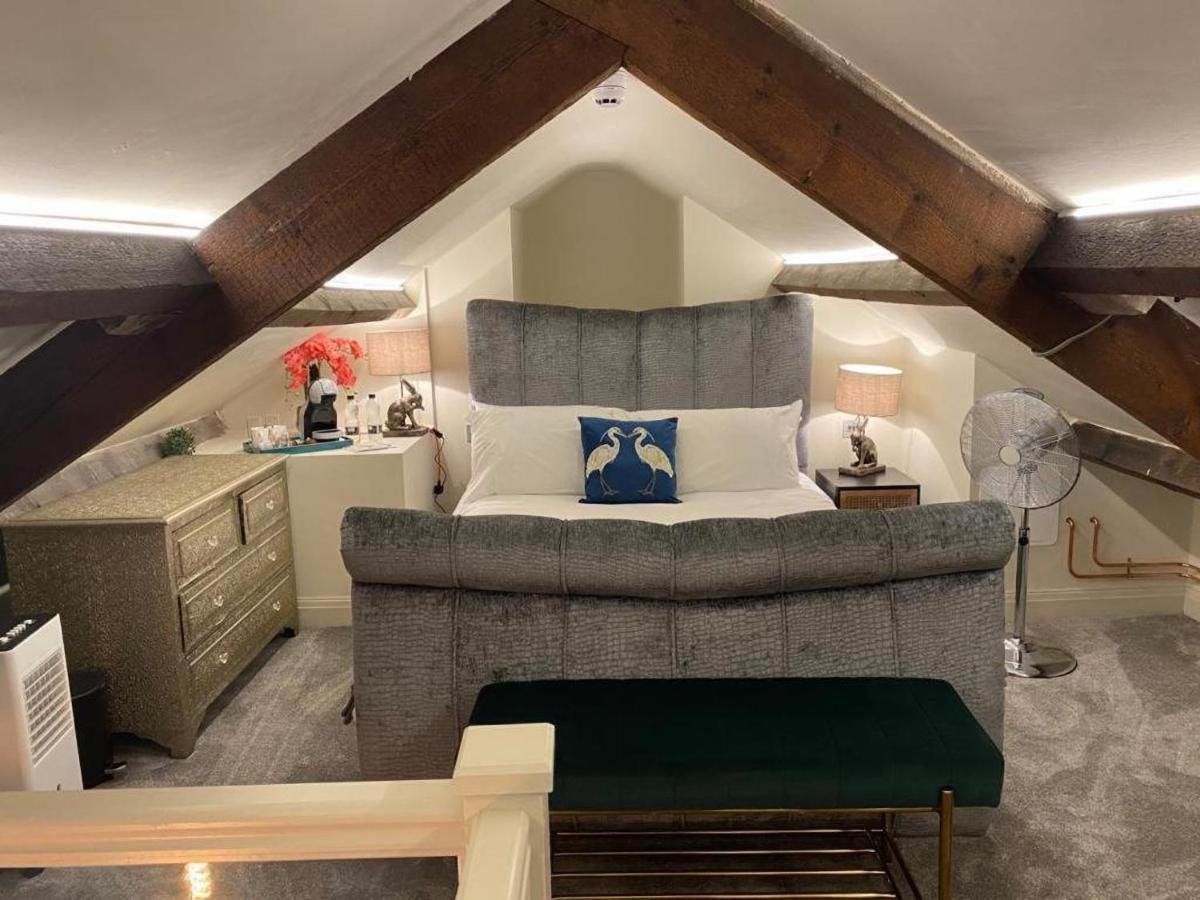 ホークスヘッド The Hive At Poppi-Red Bed & Breakfast エクステリア 写真
